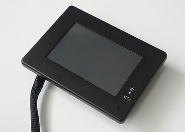 Buen precio Uso al aire libre de los liendres 800*480 de la pulgada 1000 del monitor 5 del tacto de la prenda impermeable de DC 12V IP65 en línea